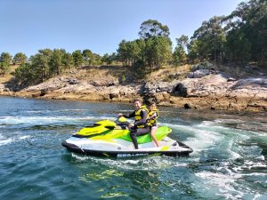 BONO REGALO: Ruta en Moto de Agua en la Ría de Pontevedra: "Francis Drake" para 2 personas