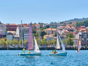 Alquiler de Vela Ligera en la Ría de Vigo, Galicia