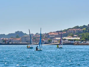 Curso de Vela Ligera en la Ría de Vigo, Galicia