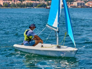BONO REGALO: Curso de Vela Ligera en Galicia, para 1 persona