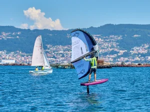 Wingfoil en la Ría de Vigo, Galicia