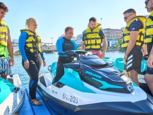 Alquiler por libre de Moto de Agua en la Ría de Pontevedra, Galicia