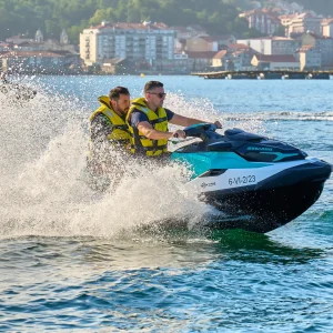 BONO REGALO: Ruta en Moto de Agua en la Ría de Vigo: "Ruta de los Dioses - Islas Cíes" para 2 personas