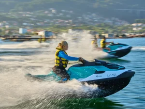 Ruta en Moto de Agua en la Ría de Pontevedra: "Francis Drake"
