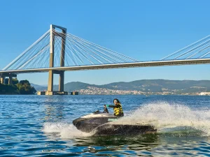 Ruta en Moto de Agua en la Ría de Vigo: "Batalla de Rande"